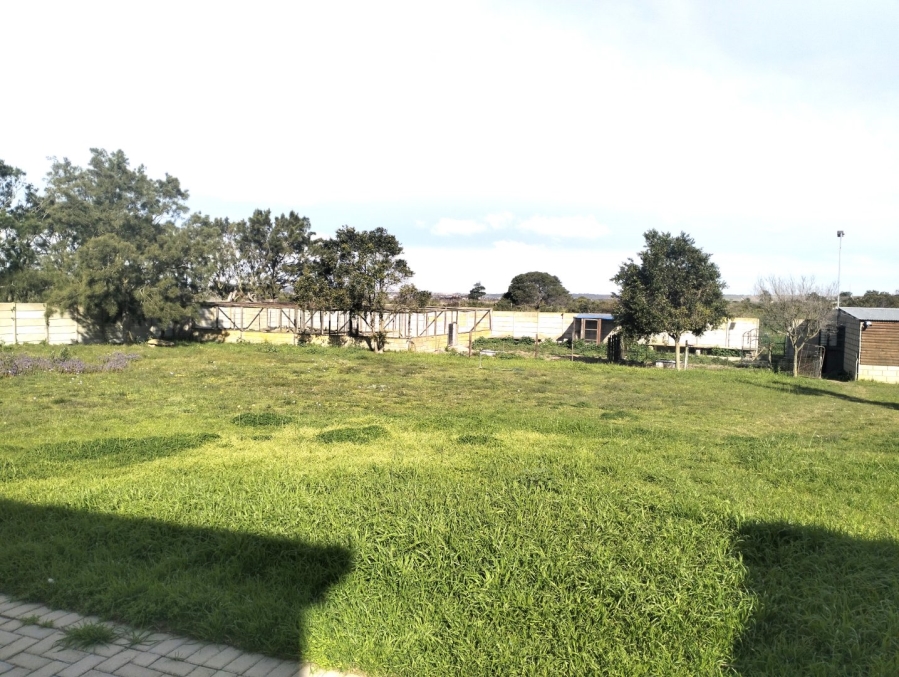 To Let 2 Bedroom Property for Rent in Aalwyndal Western Cape
